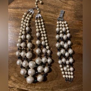 1960’ necklace and bracelet set.